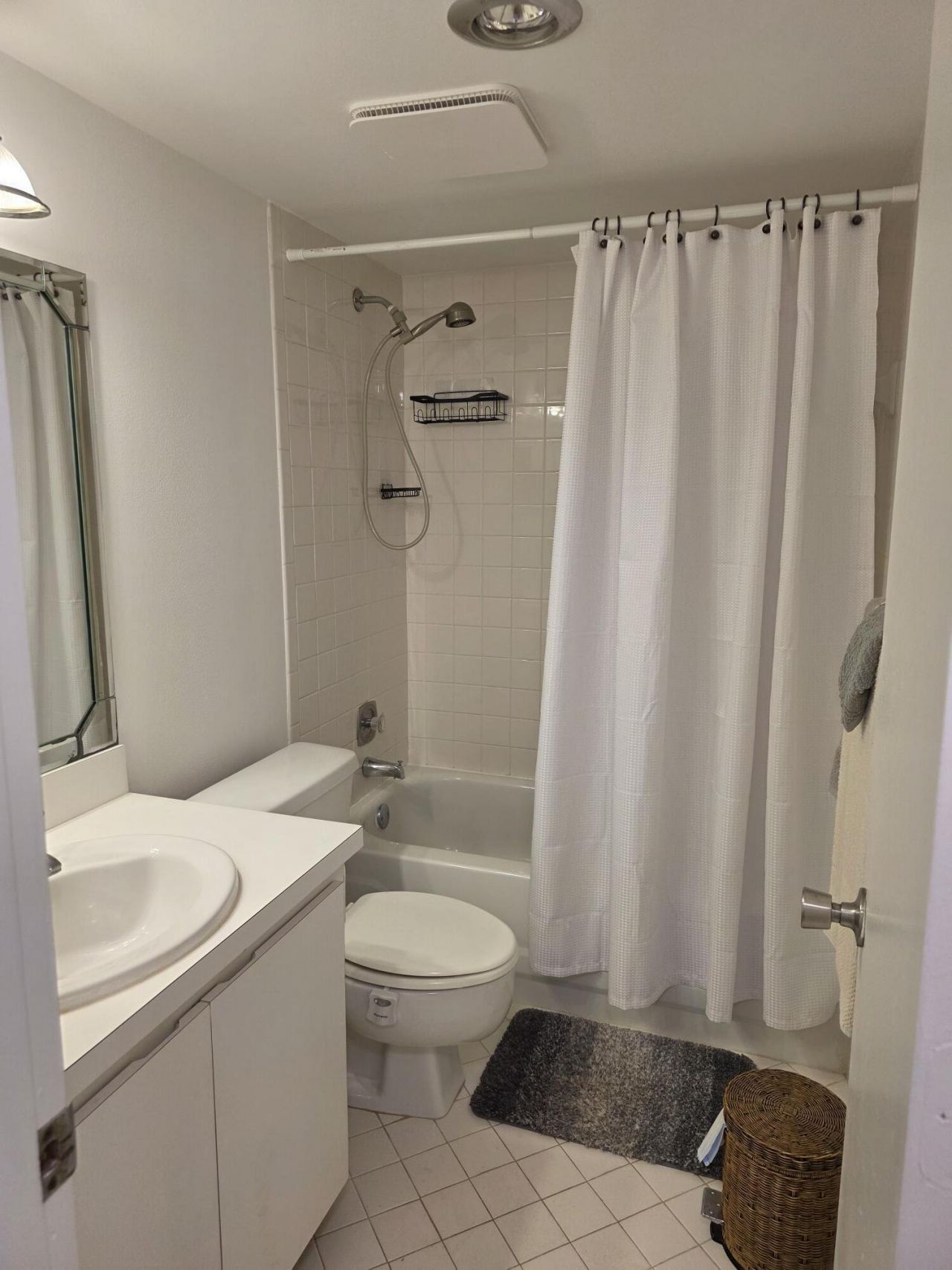 3402 Gardens East Drive, Unit 14a, Palm Beach Gardens, FL 33410 Photo