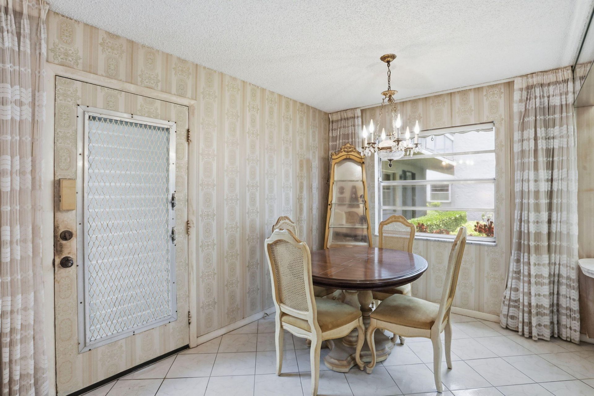 100 Flanders, Delray Beach, FL 33484 Photo