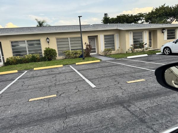13731 Flora Place, Unit C, Delray Beach, FL 33484