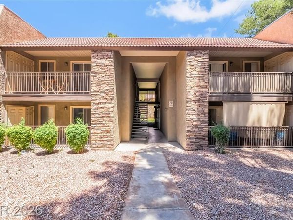 5160 Indian River Drive, Unit 346, Las Vegas, NV 89103