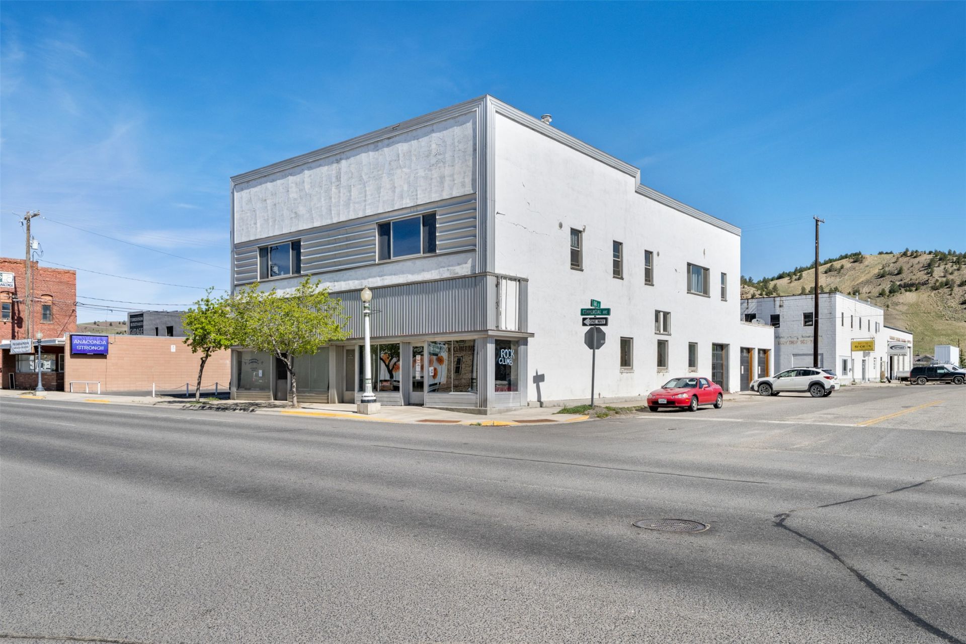 124 E Commercial Avenue , Anaconda, MT 59711 Main Photo