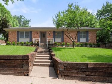 9923 Knoll Krest Drive, Dallas, TX 75238