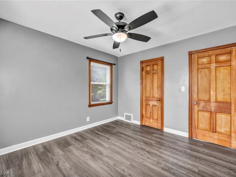 208 Longfellow Street, Elyria, OH 44035 Photo 19