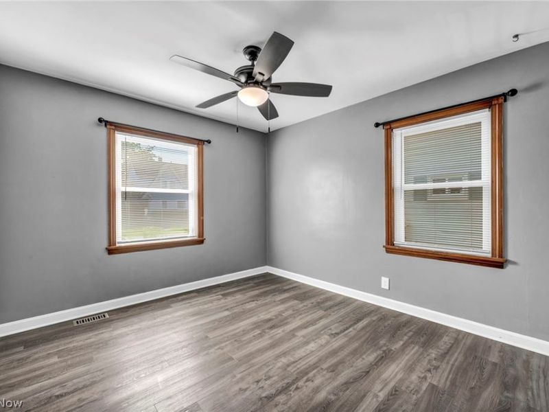 208 Longfellow Street, Elyria, OH 44035 Photo 20