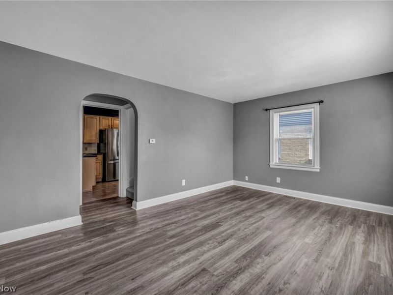 208 Longfellow Street, Elyria, OH 44035 Photo 9