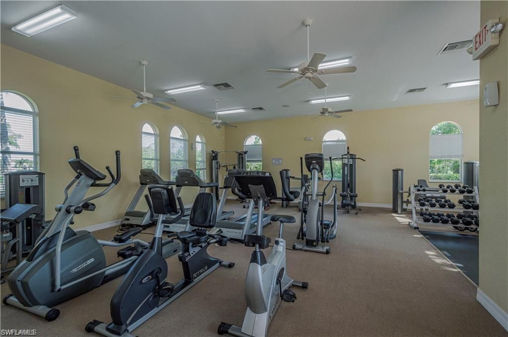 3573 Malagrotta Cir, Cape Coral, FL 33909 Photo