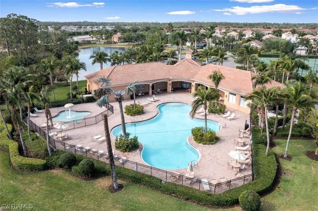3573 Malagrotta Cir, Cape Coral, FL 33909 Photo