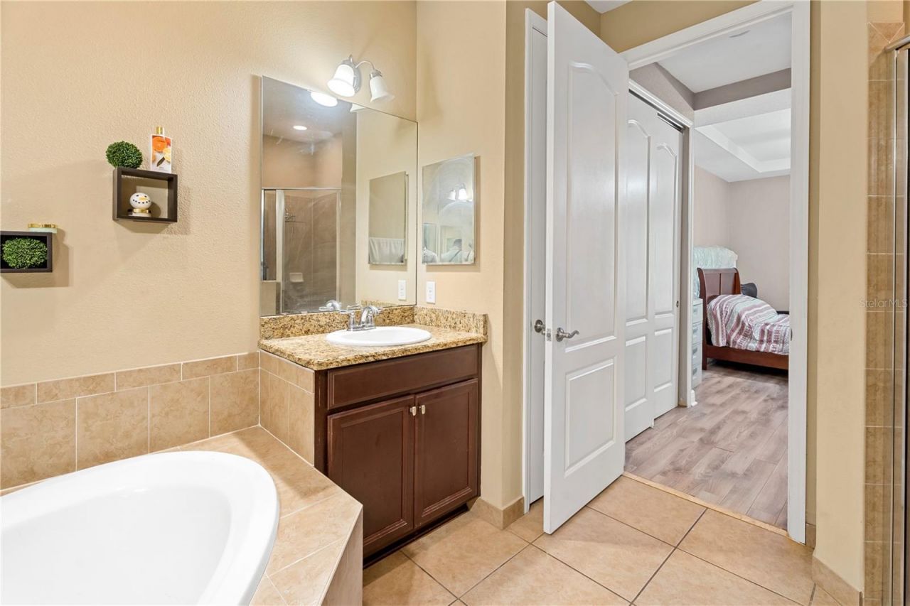 10337 Belfry Circle , Orlando, FL 32832 Photo