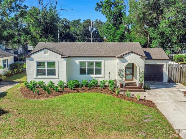 908 W CANDLEWOOD AVENUE , TAMPA, FL 33603