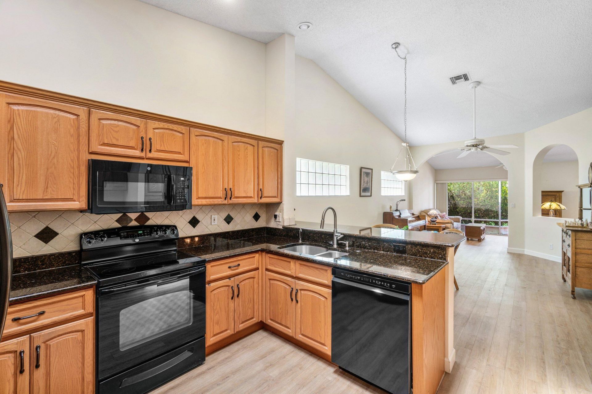 7851 Sailing Shores Terrace, Boynton Beach, FL 33437 Photo