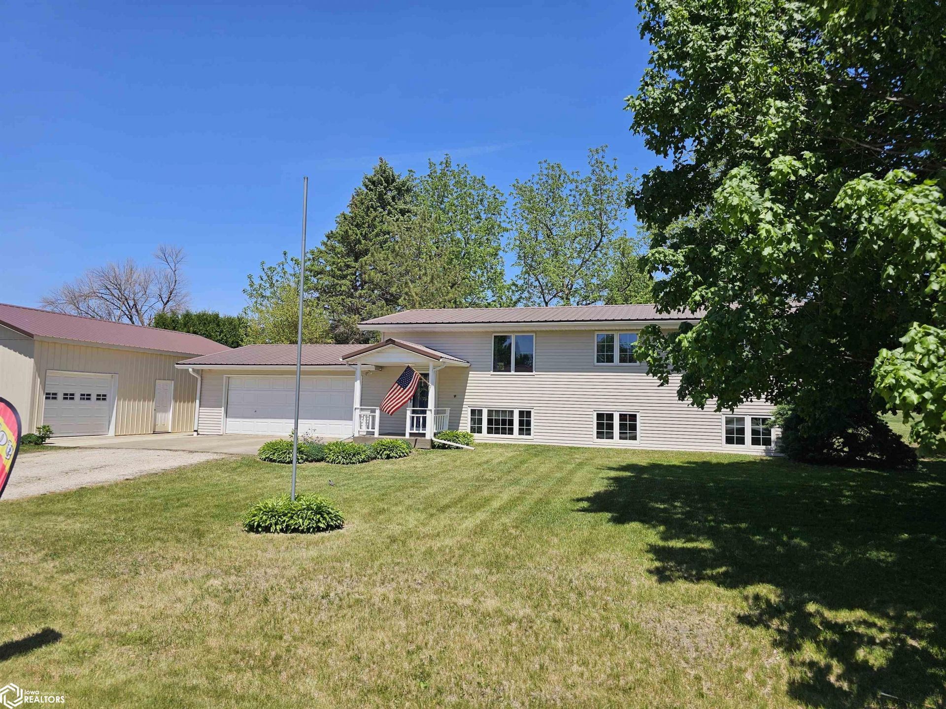 96 Highland Avenue, Dumont, IA 50625 Main Photo