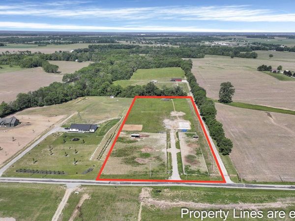 25415 Shoemaker Road , Circleville, OH 43113