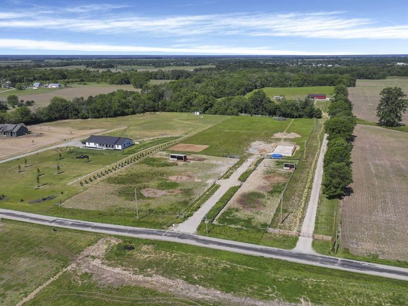 25415 Shoemaker Road , Circleville, OH 43113 Photo 8