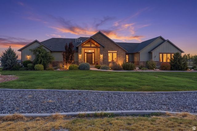 8724 N Canyon Wash Dr W, Eagle Mountain, UT 84005 Main Photo