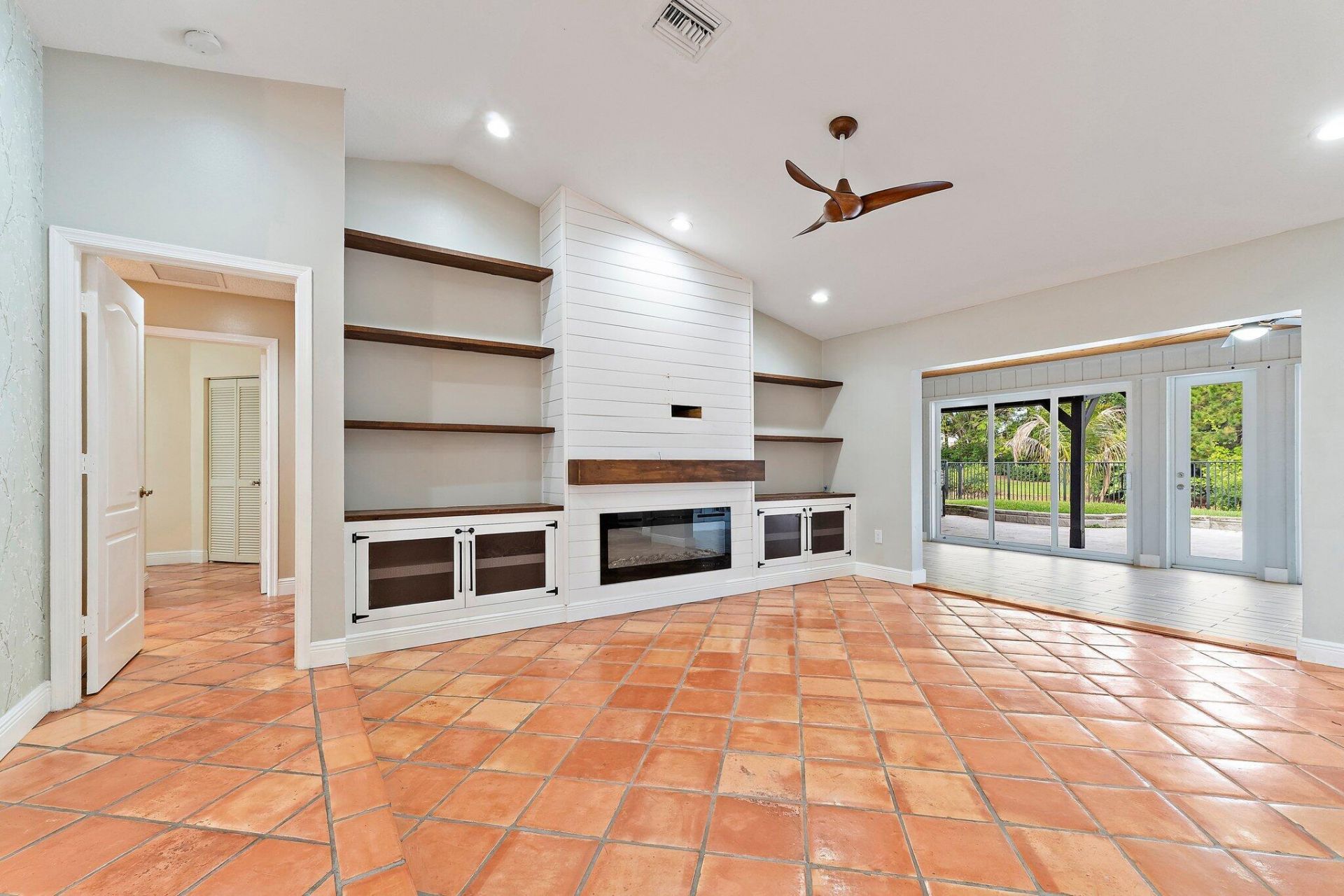 18169 Lake Bend Drive, Jupiter, FL 33458 Photo