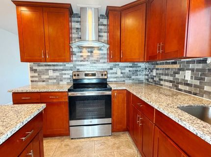 5927 Lemon Park Way, Sacramento, CA 95824 Photo