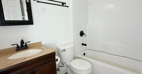 5927 Lemon Park Way, Sacramento, CA 95824 Photo