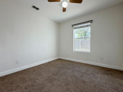 5927 Lemon Park Way, Sacramento, CA 95824 Photo