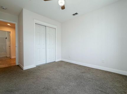 5927 Lemon Park Way, Sacramento, CA 95824 Photo