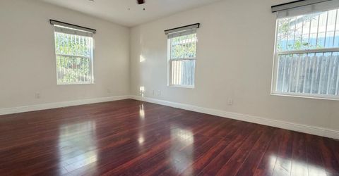 5927 Lemon Park Way, Sacramento, CA 95824 Photo