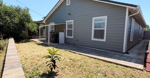 5927 Lemon Park Way, Sacramento, CA 95824 Photo