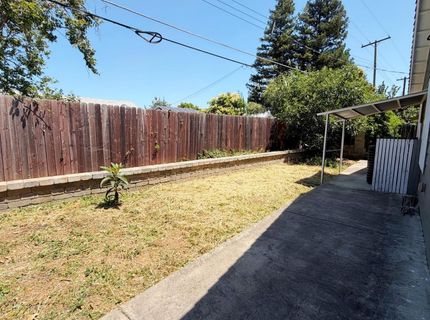 5927 Lemon Park Way, Sacramento, CA 95824 Photo