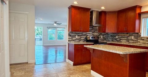 5927 Lemon Park Way, Sacramento, CA 95824 Photo