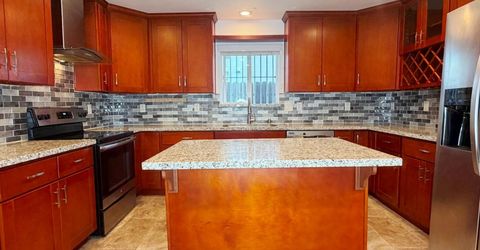 5927 Lemon Park Way, Sacramento, CA 95824 Photo