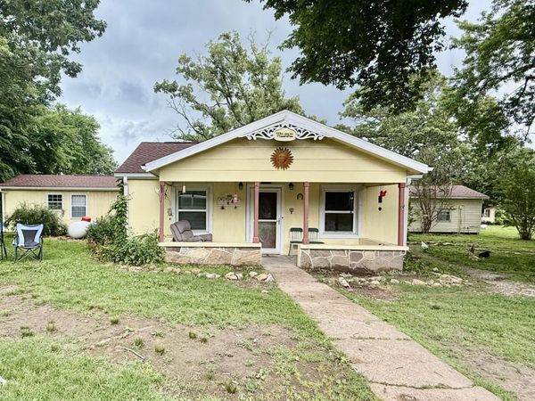 27417 Us Highway 160, Tecumseh, MO 65760