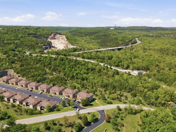 2954 Vineyards Parkway , Unit 22-3, Branson, MO 65616