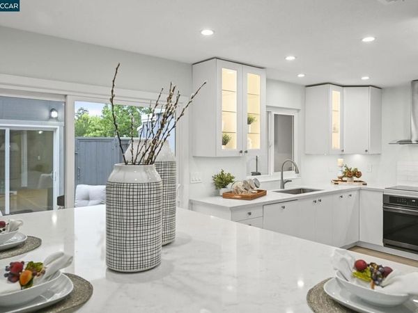 476 Sycamore Cir, Danville, CA 94526