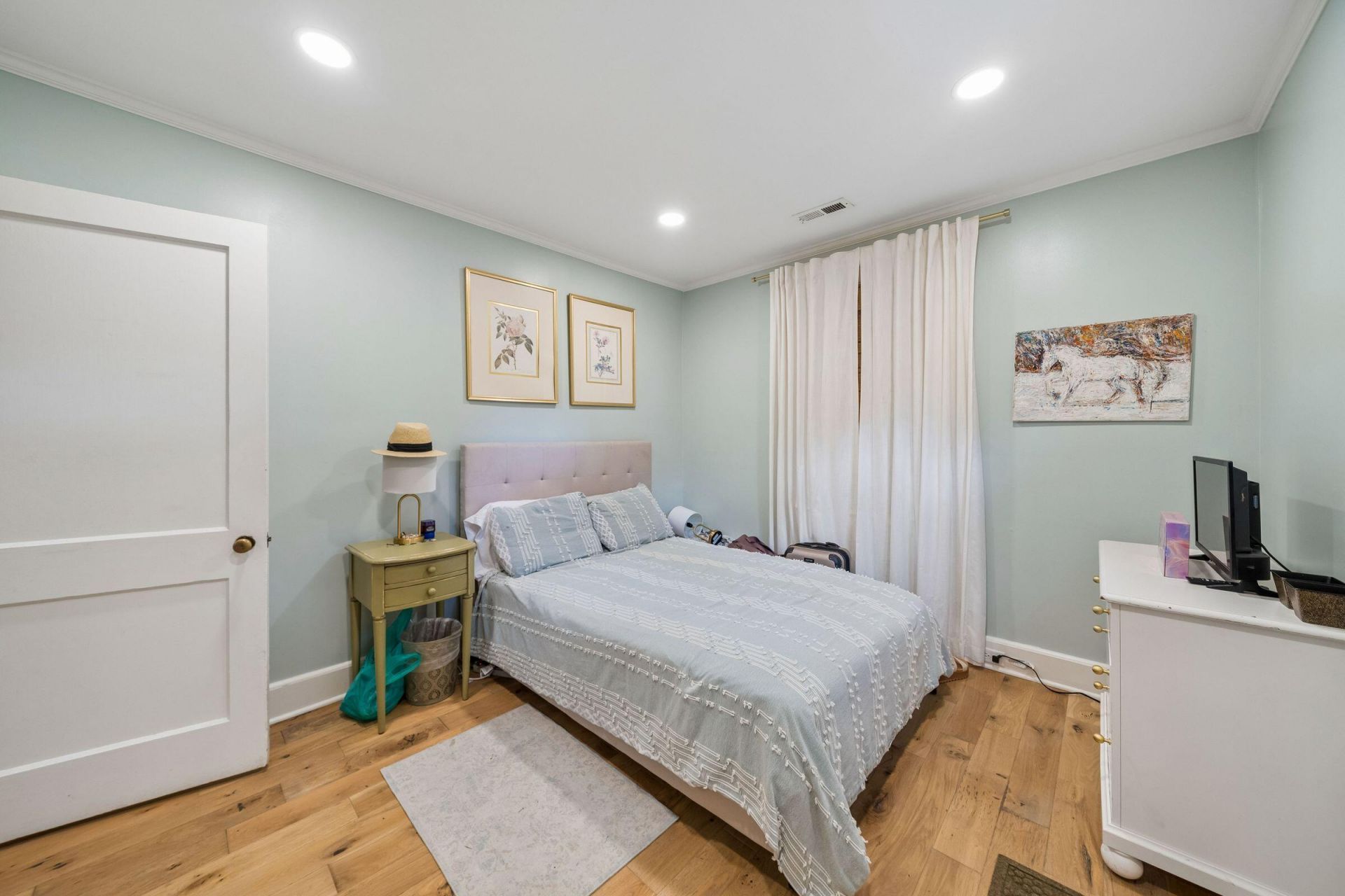21 Craven Avenue Photo 28