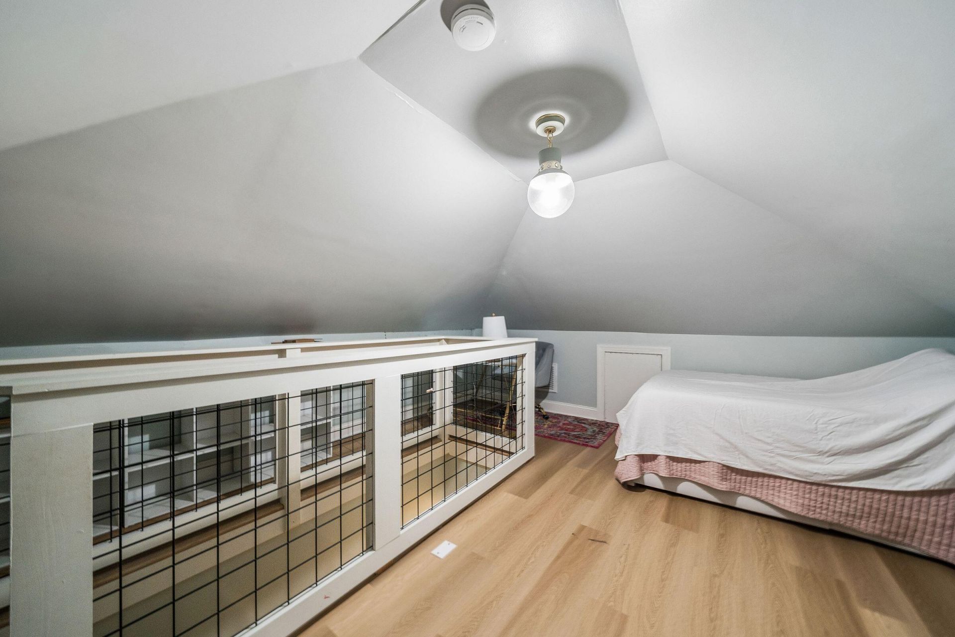 21 Craven Avenue Photo 30