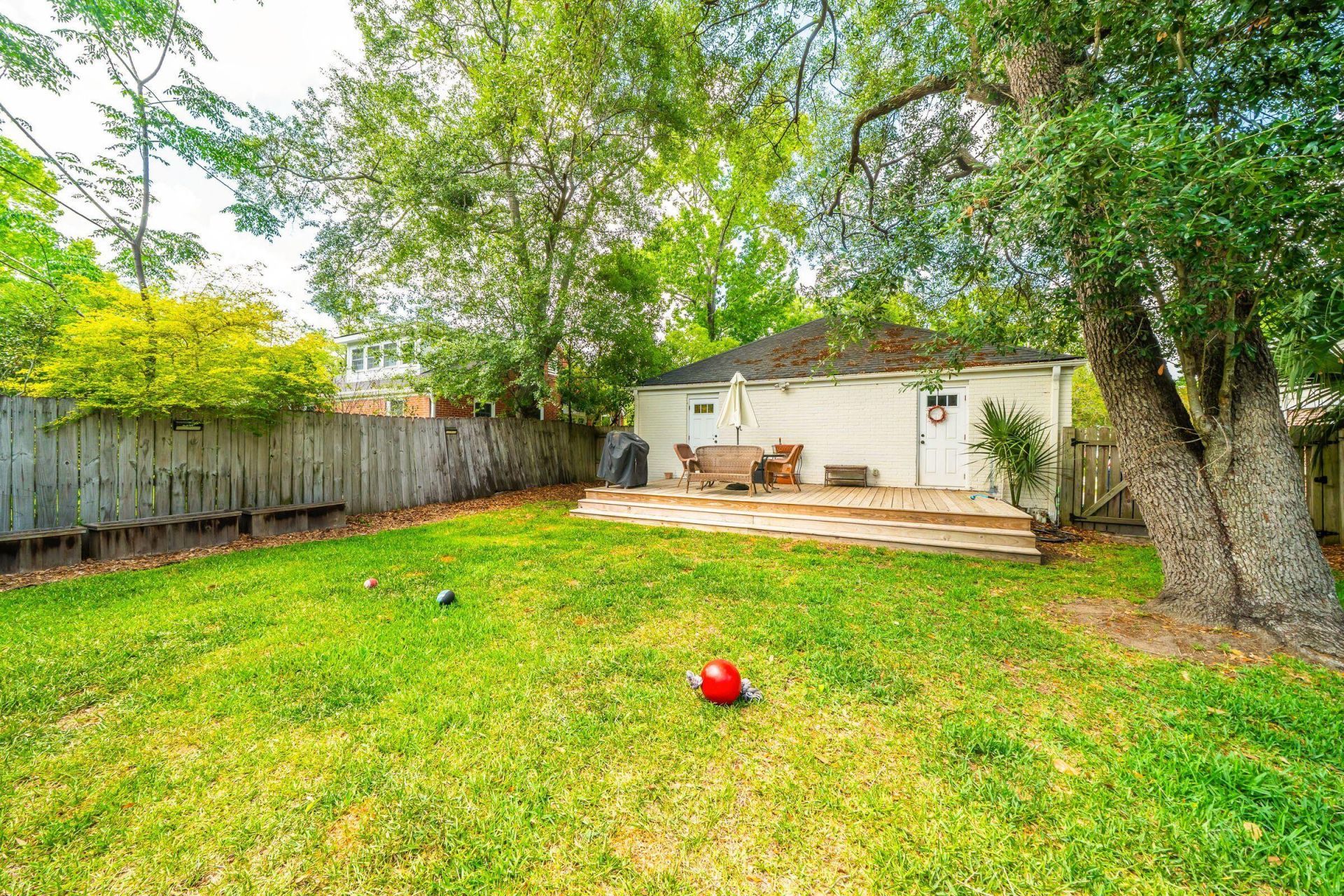 21 Craven Avenue Photo 37