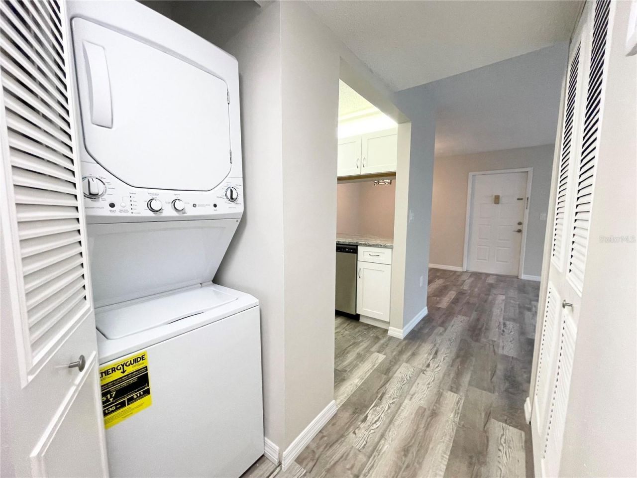 1182 Pine Ridge Circle W, Unit C-2, Tarpon Springs, FL 34688 Photo