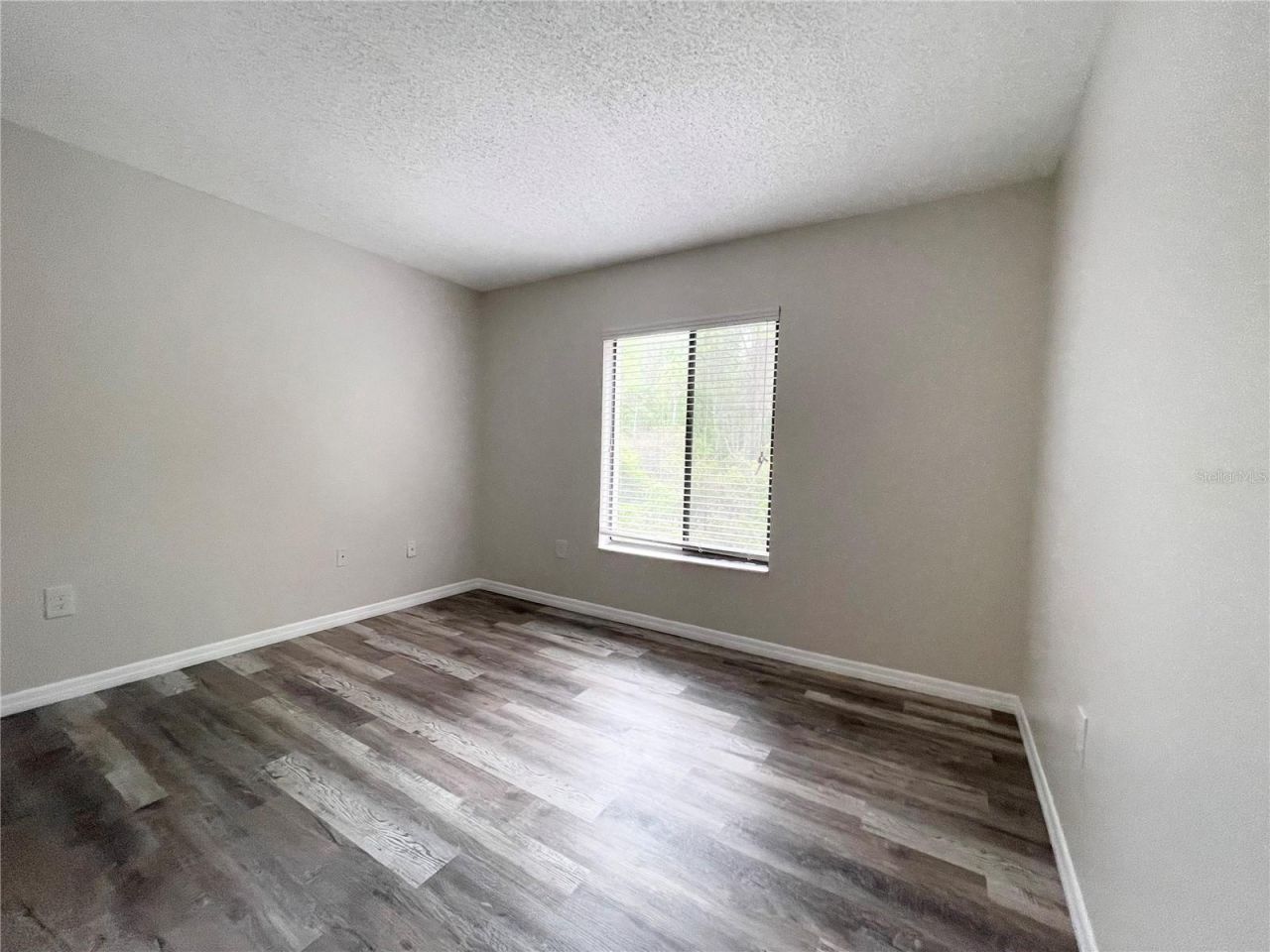 1182 Pine Ridge Circle W, Unit C-2, Tarpon Springs, FL 34688 Photo