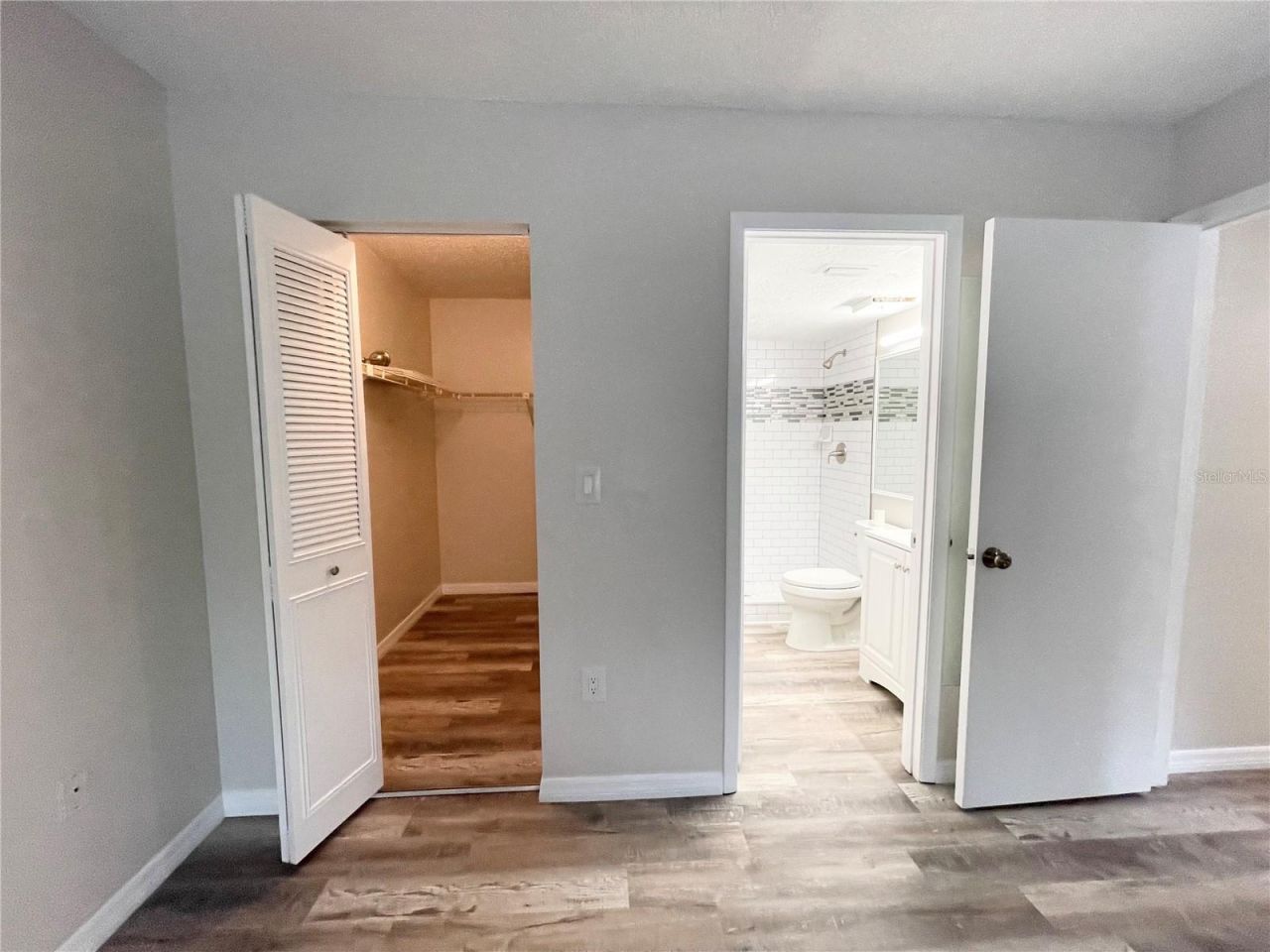 1182 Pine Ridge Circle W, Unit C-2, Tarpon Springs, FL 34688 Photo