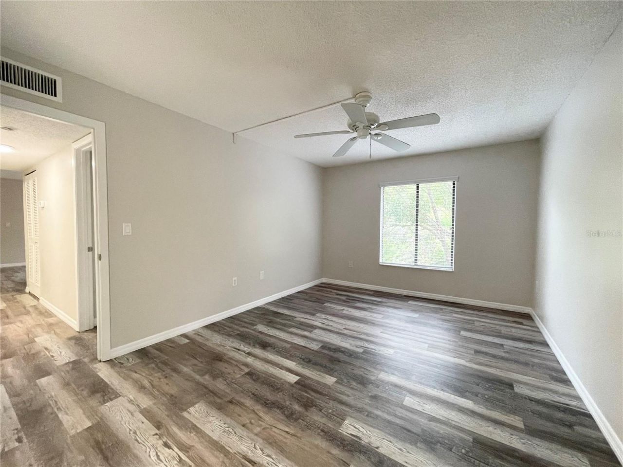 1182 Pine Ridge Circle W, Unit C-2, Tarpon Springs, FL 34688 Photo