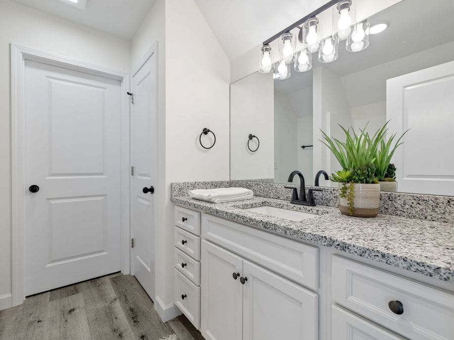 Property Image 64