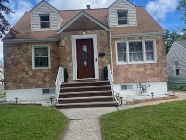 501 2nd Avenue, ROSELLE, NJ 07203