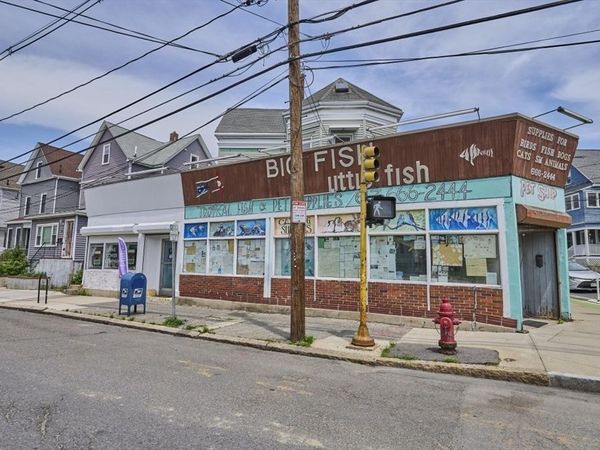 55 Elm St, Somerville, MA 02144