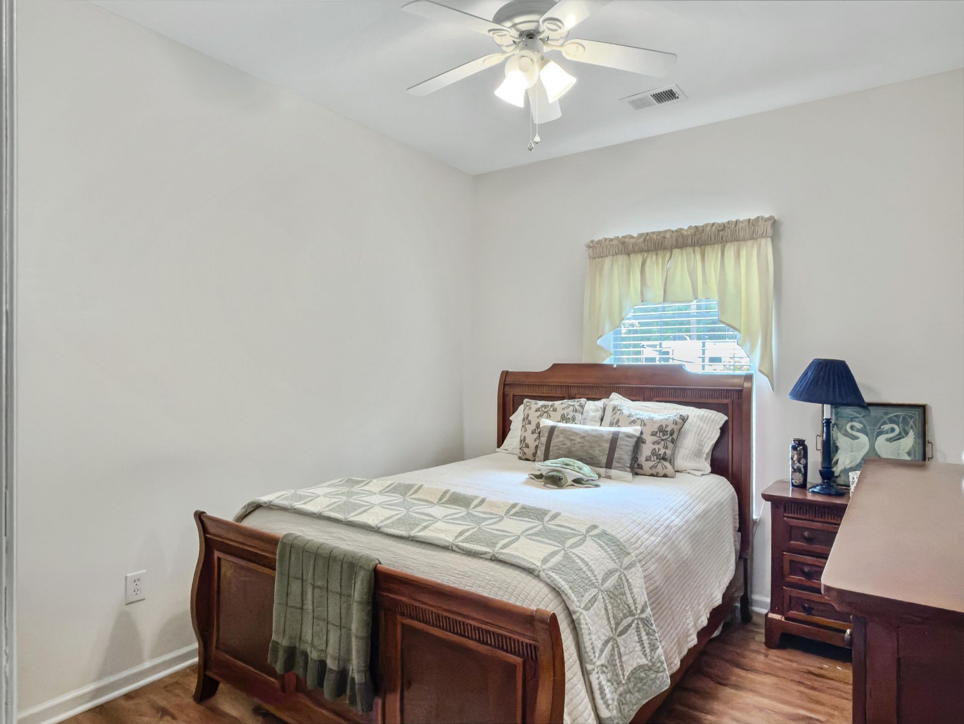 417 Hazel Street Photo 18