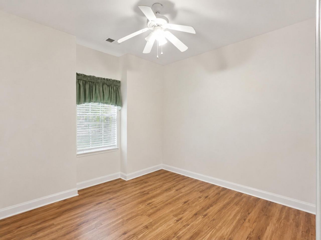 417 Hazel Street Photo 22