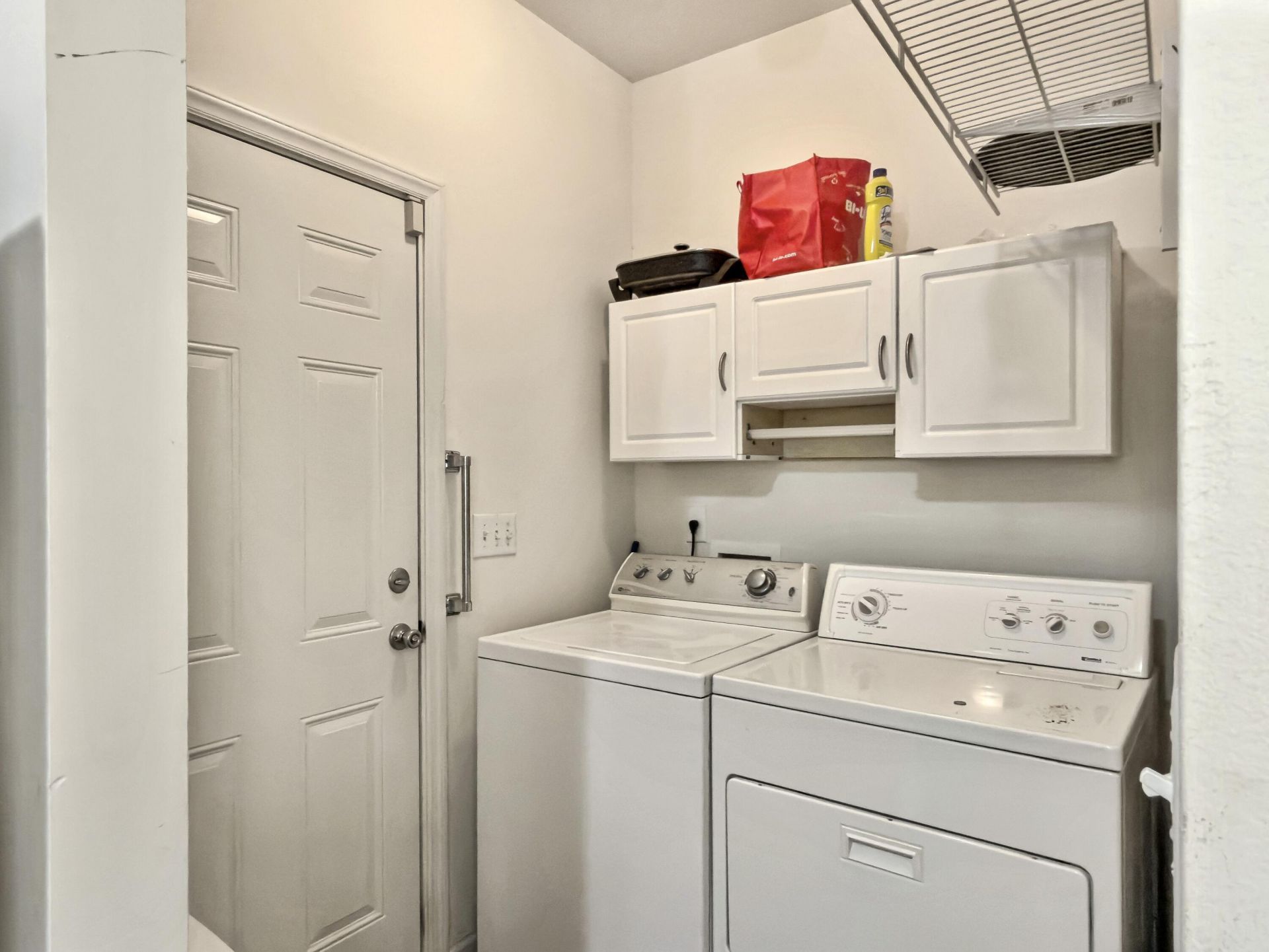 417 Hazel Street Photo 23