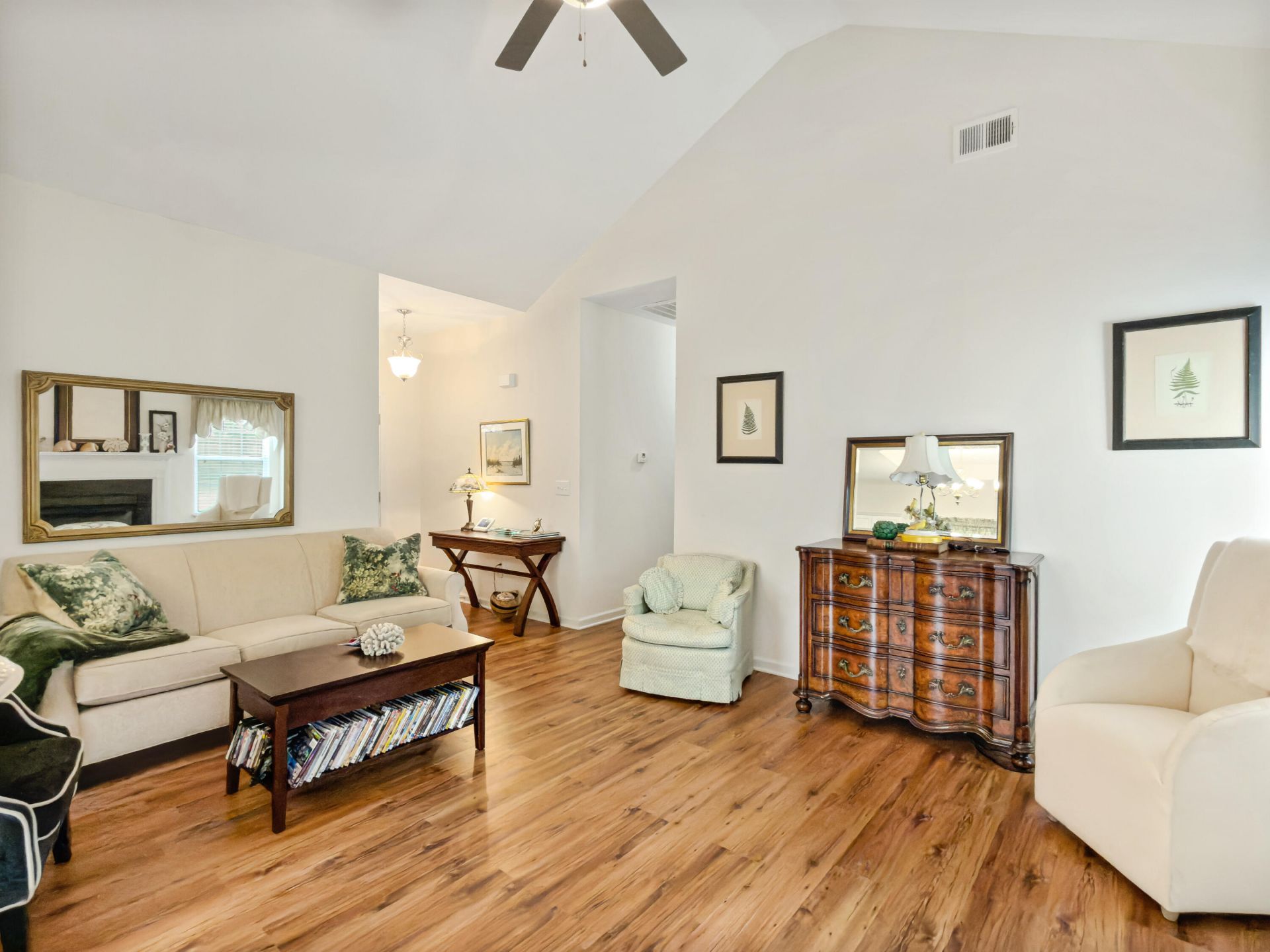 417 Hazel Street Photo 6