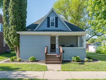 317 Walnut Street SW, Sleepy Eye, MN 56085