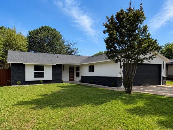 2506 Timberlake Drive, Irving, TX 75062