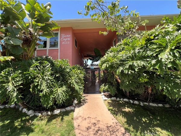 1023 E 1st, Unit 17, Long Beach, CA 90802