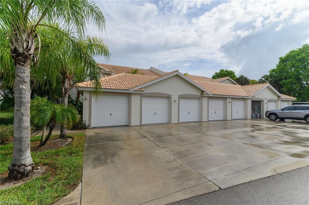365 Stella Maris Dr N, Unit 2902, Naples, FL 34114 Photo