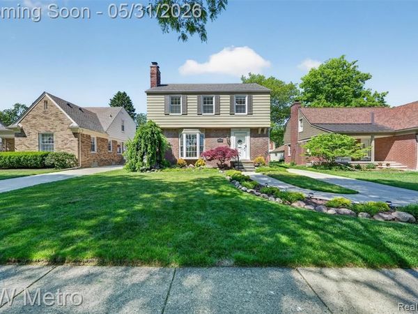 1916 Bonnieview Drive, Royal Oak, MI 48073